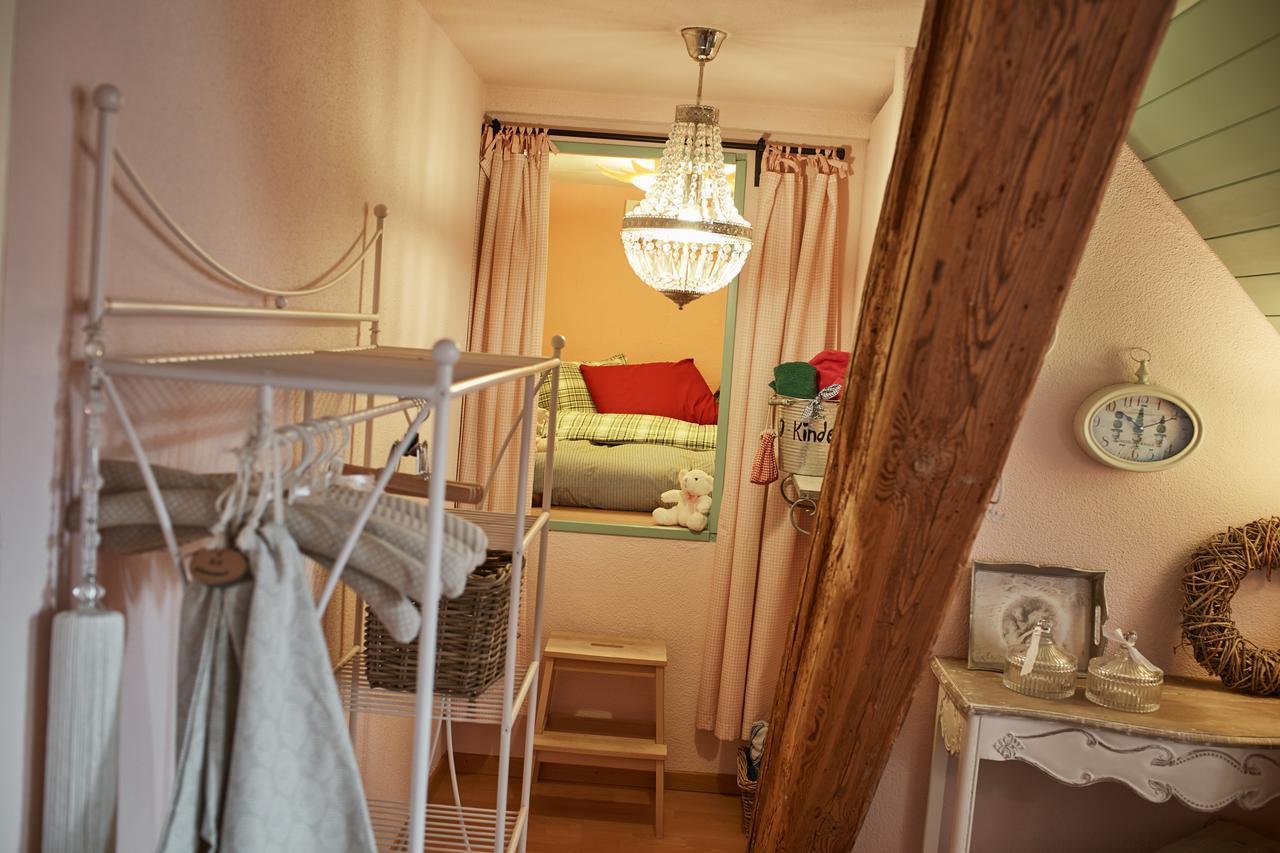 Gasthof Zum Baeren Birmenstorf Gmbh Buitenkant foto